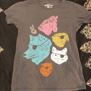 Threadless eyepatch animal T-shirt